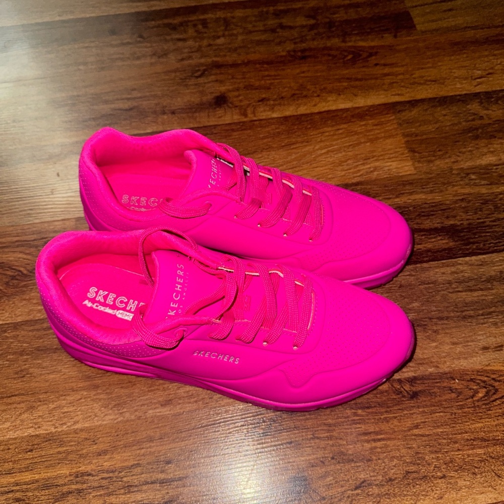 Skechers Pink Athletic Shoes